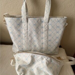 White and Blue Bows Tote and Fanny Set